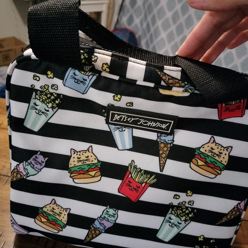 Betsey Johnson insulated lunch tote/purse